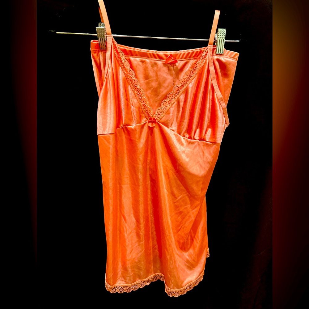 Intimate sleepwear short and top. Size L